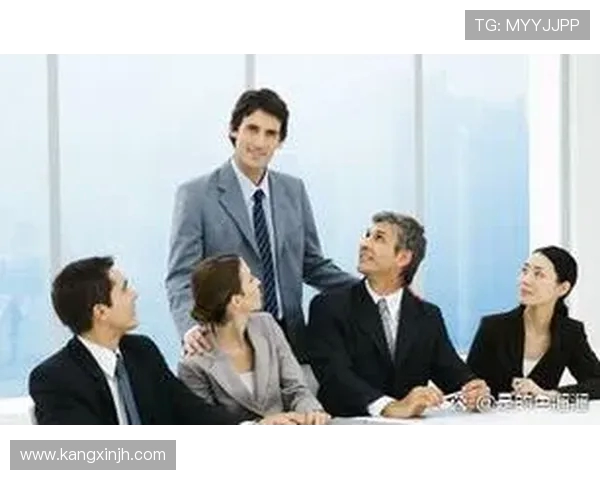 广州足球队阵地战革新探索：战术创新与团队协作的完美结合